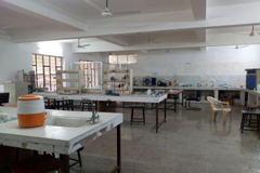 Science lab demonstration setup image 10