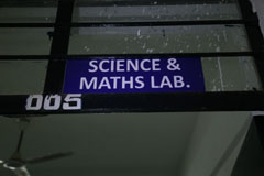 Science lab experiment image 3